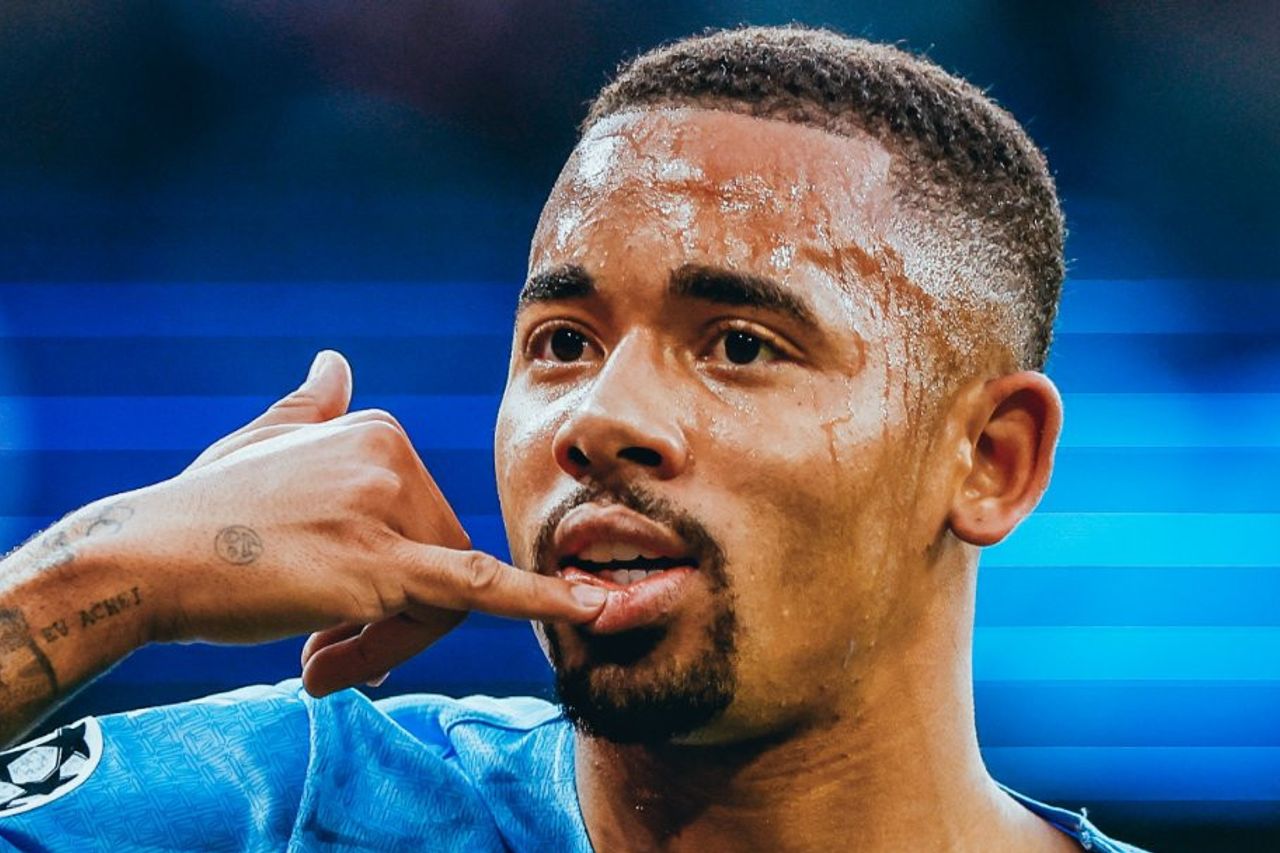 Gabriel Jesus Has Scored Five Goals In Manchester City S Last Two Matches England Legend Praises