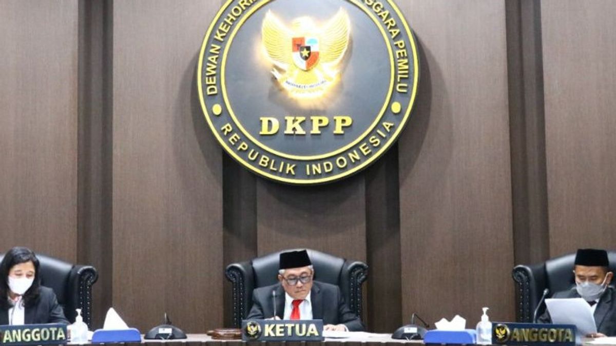 DKPP Fires Kapuas KPU Member Mastermind For Misappropriation Of Central Kalimantan Regional Election Regional Budget Budget