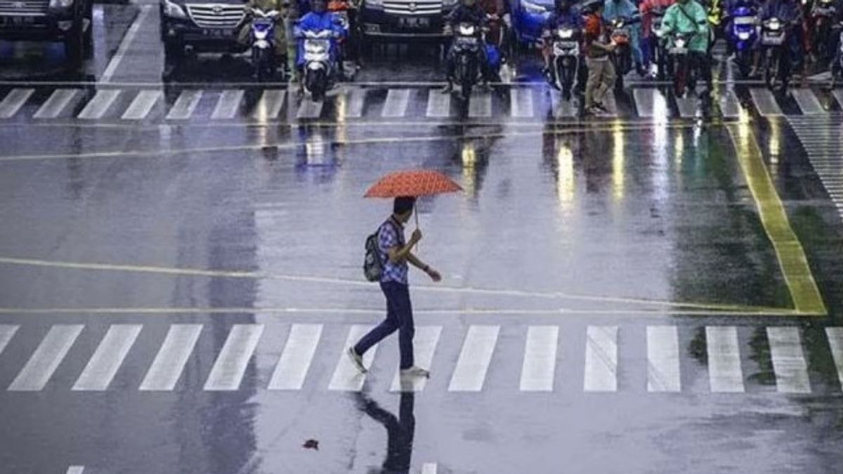 Le temps 29 avril, Jakarta matin brillant et lundi soir pluvieux