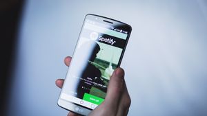 Aktifkan <i>Sleep Timer</i> Spotify Kalau Suka Ketiduran Sembari Mendengarkan Musik