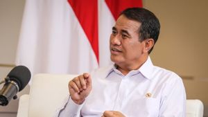 Mentan Amran Pastikan Bantuan Pangan untuk Korban Banjir Sumbar Disalurkan Cepat dan Terukur
