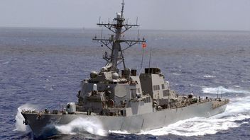China Marah Kapal Perusak Berpeluru Kendali AS Kembali ke Berlayar di  Selat Taiwan