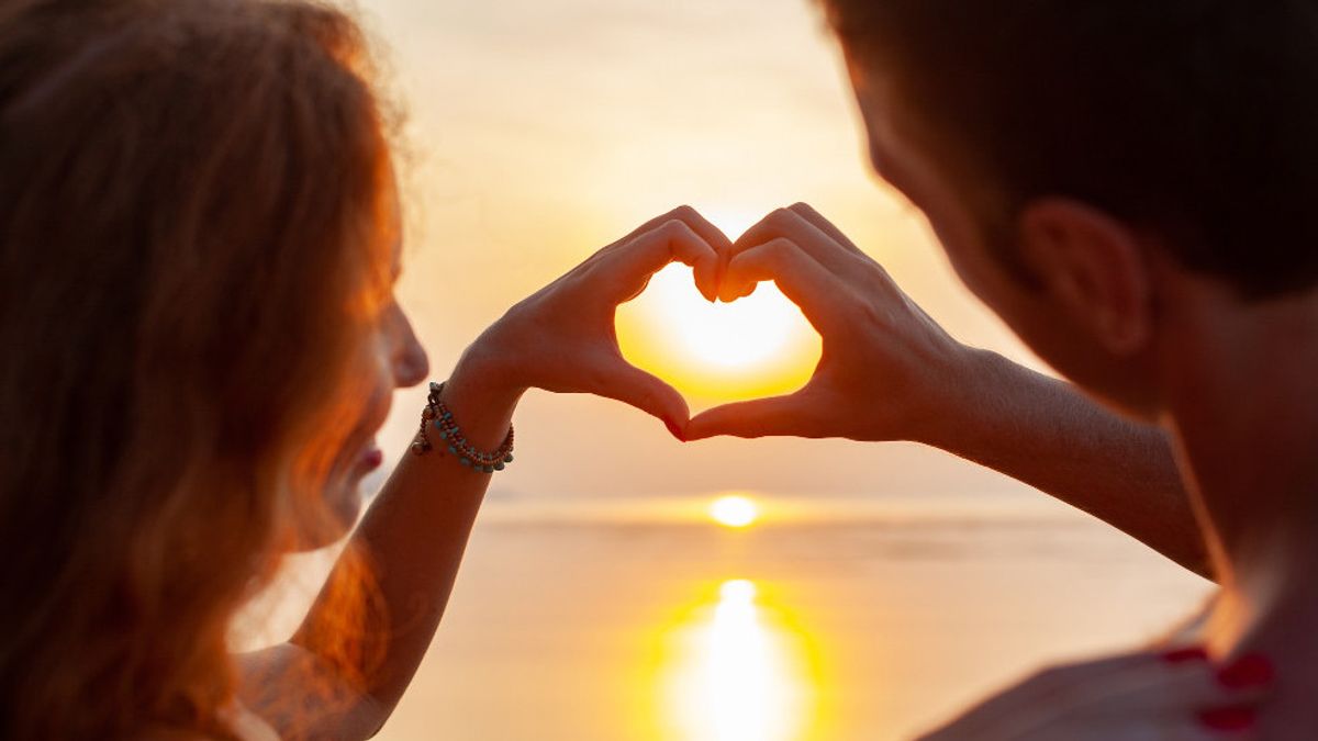 Mengenal <i>Honeymoon Phase</i>, Masa Indah Pasangan Baru yang Perlu Upaya agar Langgeng