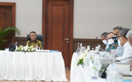 Ditunjuk Jokowi Jadi Menteri ESDM Sementara, Bahlil Langsung Gelar Rapat