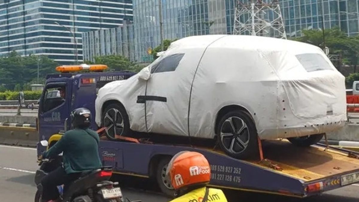 Diduga Mobil Listrik Polytron Sudah Mendarat di Indonesia, Begini Wujudnya