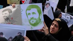 Beda Sambutan Kunjungan Mahmoud Ahmadinejad dan George W. Bush di Indonesia