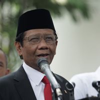 Mahfud Apresiasi TNI Terkait Penindakan 8 Prajurit dalam Pembakaran Rumdinkes Intan Jaya