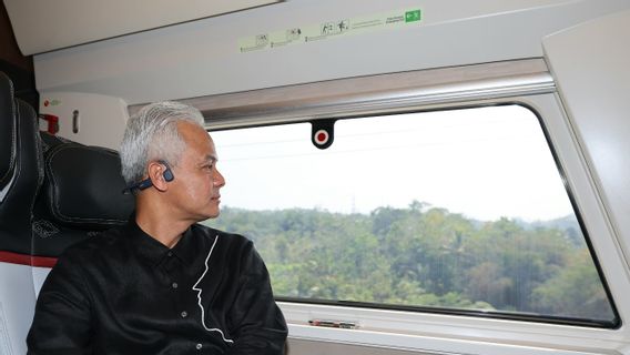 Jajal Kereta Cepat Bettersh, Ganjar Pranowo: 25 Minutes From Halim To Padalarang