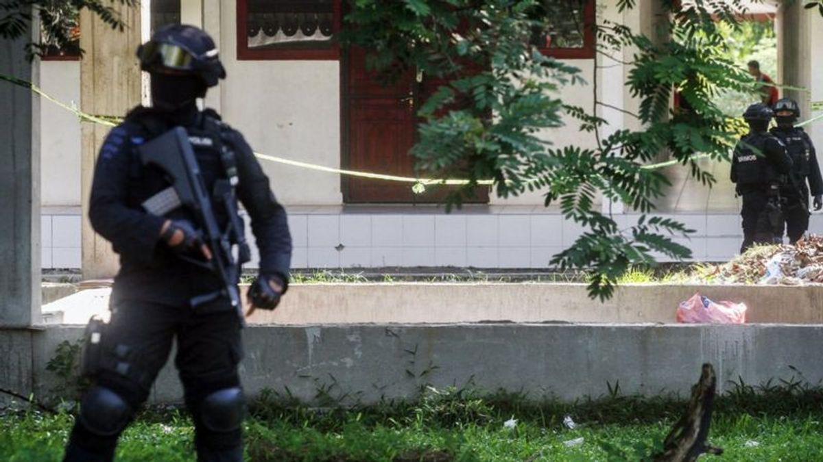 Densus 88 Ringkus 5 Teroris Terafiliasi Jemaah Islamiyah di Sulteng