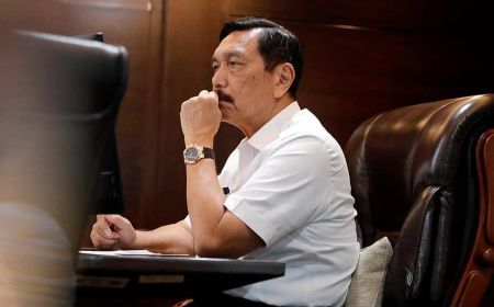 Luhut Bantah Kena Prank Tesla: Saya Tidak Pernah Bicara Pabrik Mobil kok