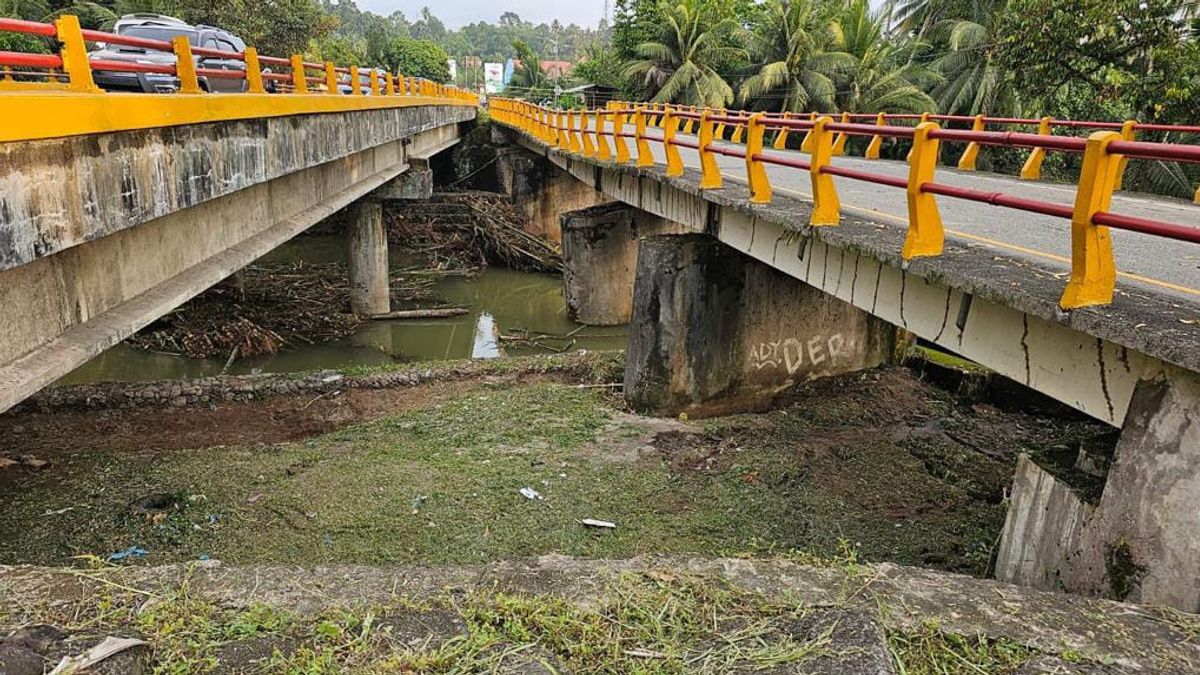 Basuki Instruksikan Perbaikan Jembatan Kiambang A di Sumbar Segera Dilakukan