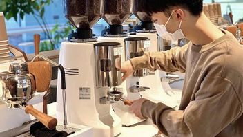 A Coffee Shop '% Arabica Journal' Which Expands Its Business Wings In Indonesia