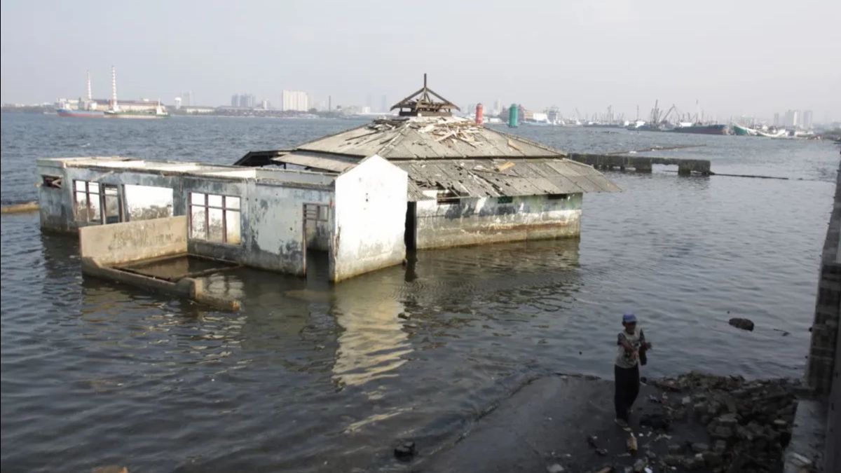 Jakarta Land Subsidence Reaches 9 Cm per Year, North Coast Most Vulnerable
