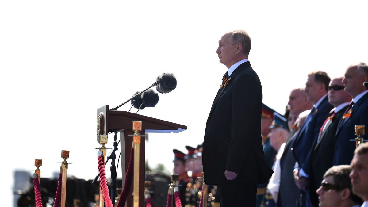 Peringatan 77 Tahun Hari Kemenangan Rusia: Presiden Putin Bangkitkan Memori Kepahlawanan Soviet, Semangati Pasukan di Ukraina 