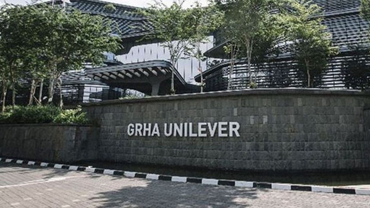 One of Unilever Indonesia's Directors Resigns, Why?