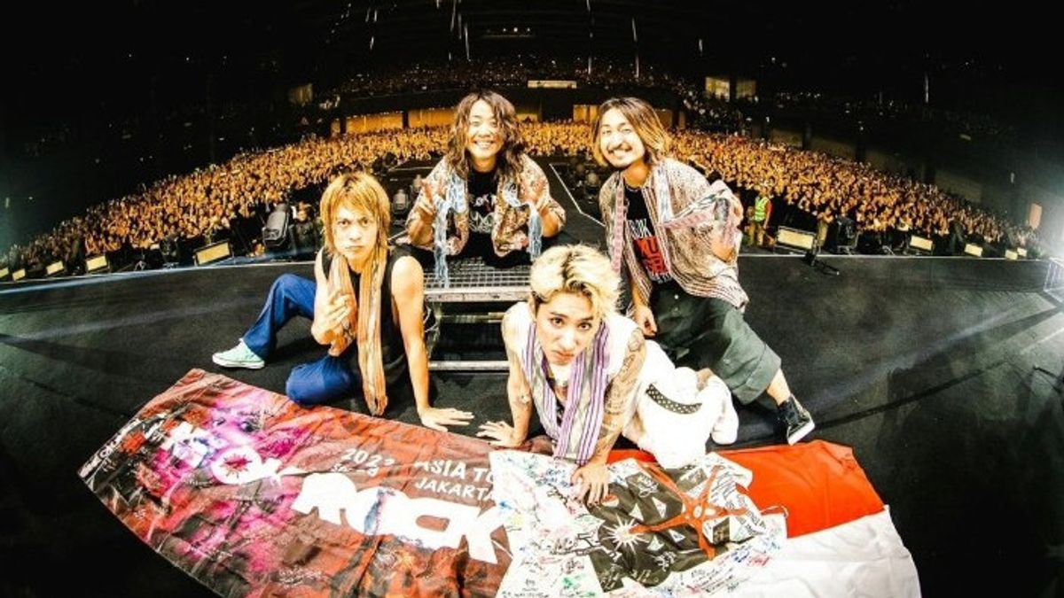 ONE OK ROCKはスタジアムとアリーナで最大のツアーに参加します