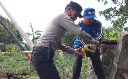 Bukan Pakai Alat Canggih, BPBD Bogor Pantau Pergeseran Tanah Cuma Berbekal Kayu dan Kabel