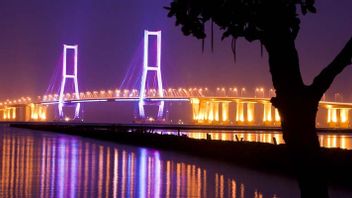 Suramadu Bridge Inaugurated And Becomes An Icon Of Progress To Tourist Attractions In History Today, 10 June 2009
