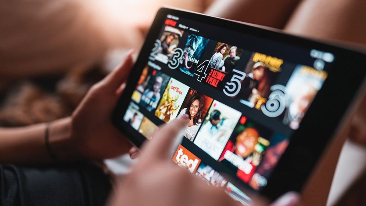 Netflix Gandeng Microsoft untuk Luncurkan Paket Langganan Baru yang Berisi Iklan