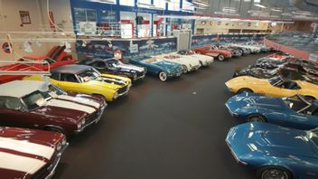 博物馆的数百辆肌肉车将在周末拍卖