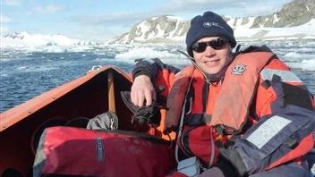南極海の深さ100メートルで発見された新型海藻