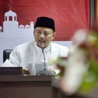 Kecam Pasutri di Sukabumi Injak Al-Qur’an, Wagub Jabar: Tolong Hentikan Penghinaan terhadap Kitab Suci