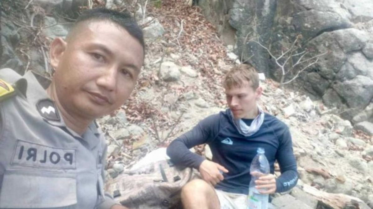 Dutch Tourists Survived After Being Trapped In Bukit Meang Thanks To Police Cooperation And Sekotong Residents