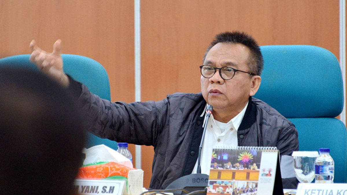 DPC Gerindra Jaktim Gugat Prabowo Lantaran Belum Pecat M. Taufik, Riza Patria Singgung Kader Harus Taat
