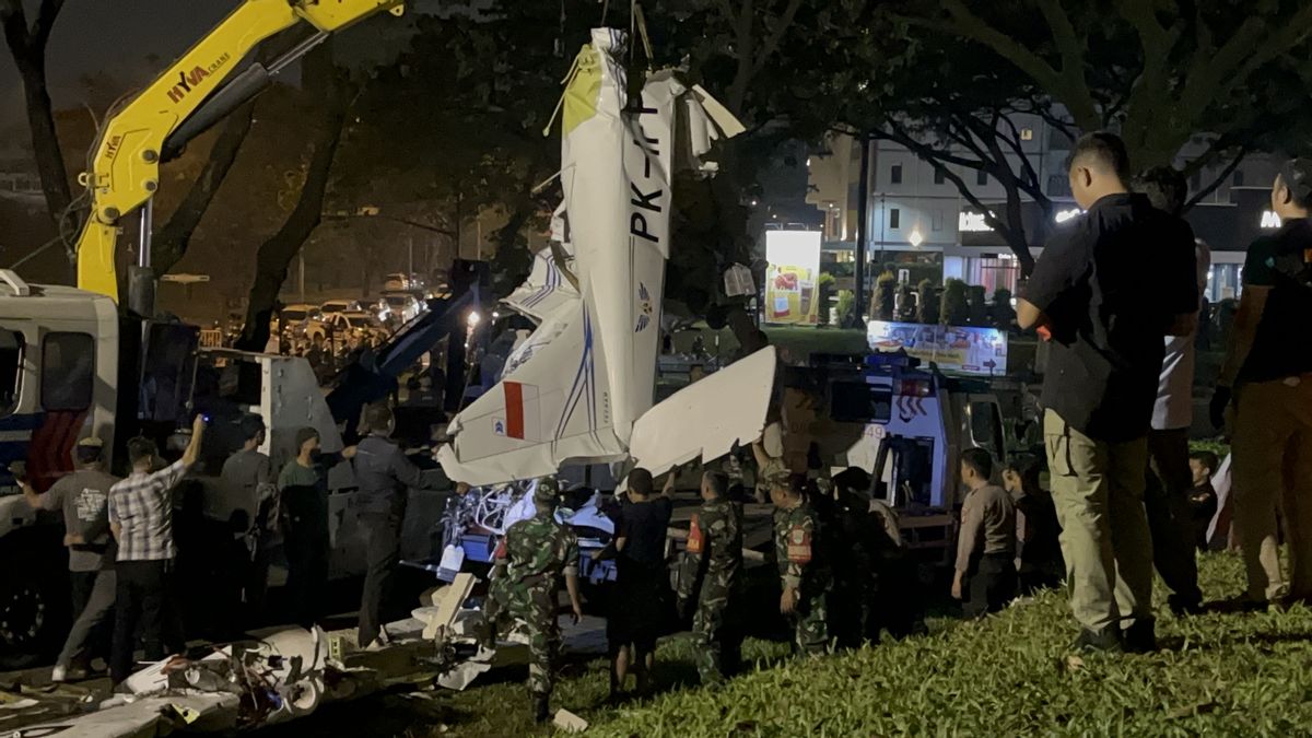 BSDで墜落したPK-IFP飛行機、警察がインドネシアフライングクラブとATCをチェック