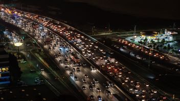 There Is Traffic Engineering, Drivers Better Avoid Basuki Rachmat Road, East Jakarta