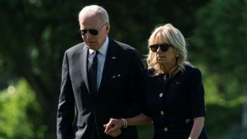 After A Small Plane Passed At The Rest House, Joe Biden And Wife Evicted