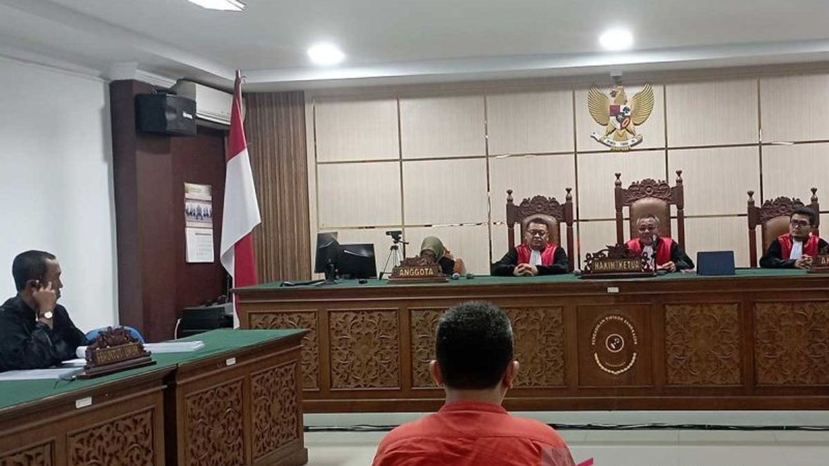 Judge Sentenced APE Corruption Defendant In Central Aceh 4.6 Years In Prison