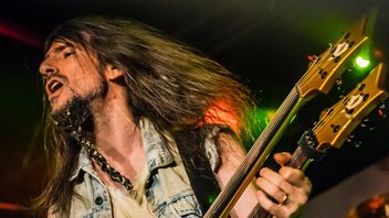 Bumblefoot Working On New Solo Albums, All Songs Are Instrumental