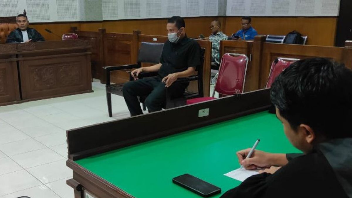 Proven To Receive CPNS Selection Gratification, Prosecutors In NTB Sentenced To 3 Years In Prison