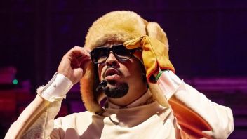 Suspecté d’avoir utilisé un échantillon sans autorisation, Bad Bunny a déposé une demande de dommages et intérêts de 254 milliards de roupies indonésiennes