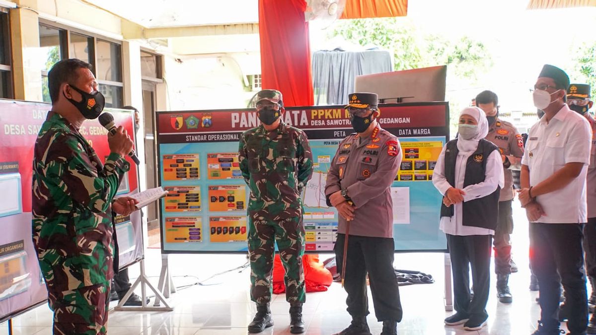 Le Commandant Et Le Chef De La Police De La TNI Ciblent L’immunité Collective Des Résidents De Java-Est Atteints En Août