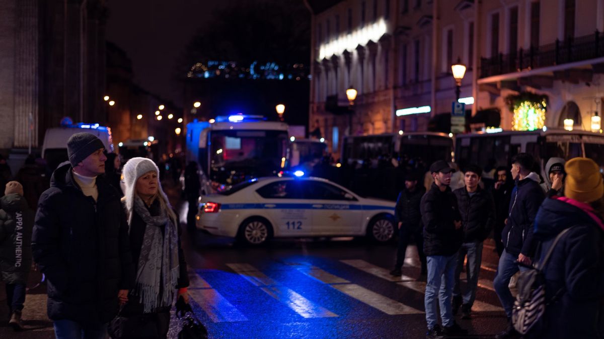 La police de Saint-Pétersbourg : un pilote israélo-kanadien arrêté pour fraude à l’investissement contre des millions de dollars