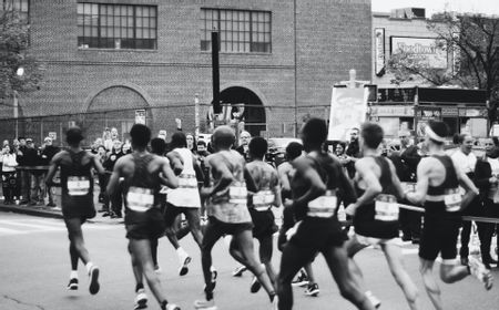 Mengapa Jarak Lari Maraton 42 Km? Inilah Sejarah Panjangnya Sejak Zaman Yunani