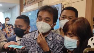 Kasus <i>Meme</i> Stupa Borobudur Mirip Jokowi Naik Penyidikan, Polda Metro Periksa Roy Suryo Pekan Depan