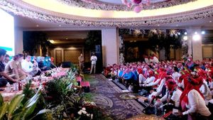Meminta Fotokopi KTP dan KK untuk Bansos di Surabaya Tidak Diizinkan Walkot Eri Cahyadi