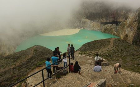 Terjadi Perubahan Signifikan pada Gunung Kelimutu, dari Warna Air hingga Sebaran Belerang