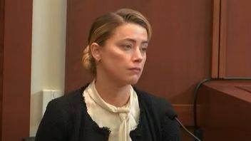 Amber Heard Cries, Says Johnny Depp Sexually Assaulted Her With A Bottle