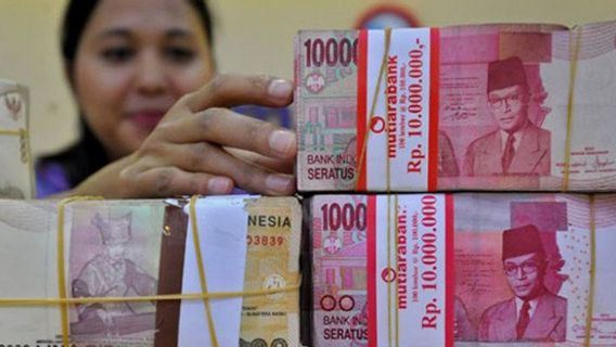 Rupiah Kamis Diprediksi Melemah Tertekan Notulen The Fed