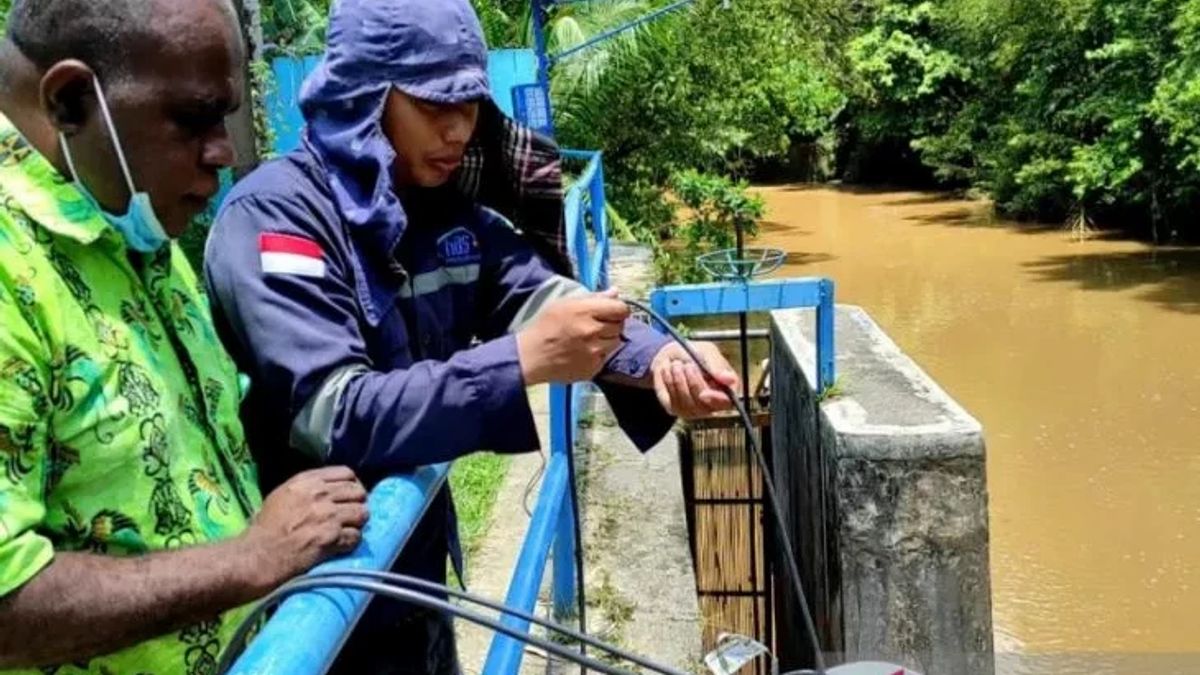 لذلك الاحتياجات اليومية ، سونغاي ريمو سورونغ تثبيت مراقبة جودة المياه عبر الإنترنت ، والميزانية هي 1.3 مليار روبية إندونيسية