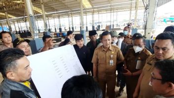 The Regency Government Of Gandeng Kejari Bekasi Regency Overcoming Constraints On The Relocation Of Cibitung Main Market Traders