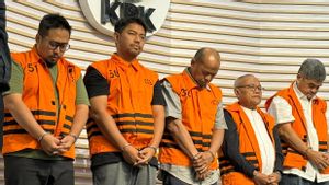 5 Kontraktor Pemberi Uang Ijon ke Eks Bupati Situbondo Karna Suswandi Ditahan KPK