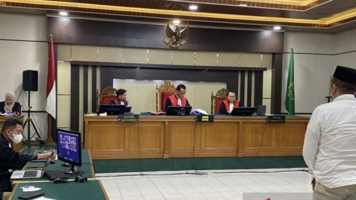 حكم على وصي ميرانتي بعدم النشاط بالسجن لمدة 9 سنوات بالإضافة إلى أموال بديلة بقيمة 17.8 مليار روبية إندونيسية