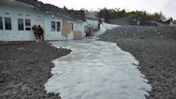 BPBD Monitors Mud-Mixed Gas Bursts At The Pekanbaru Ponpes