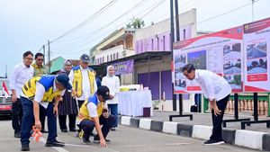 Sempat Viral Jalan Rusak di Sragen, Hari Ini Jokowi Cek Perbaikan Ruas Surakarta-Gemolong-Purwodadi Jateng