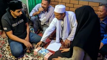 du ministère du Commerce, des organisations islamiques, à la police pour pratiquer les services de mariage de Siri